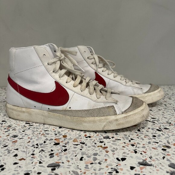 ⚡️SOLD⚡️Nike Shoes Men Size 11 Blazer MID '77 VNTG Red Sail White Blanc Rouge - Picture 1 of 8